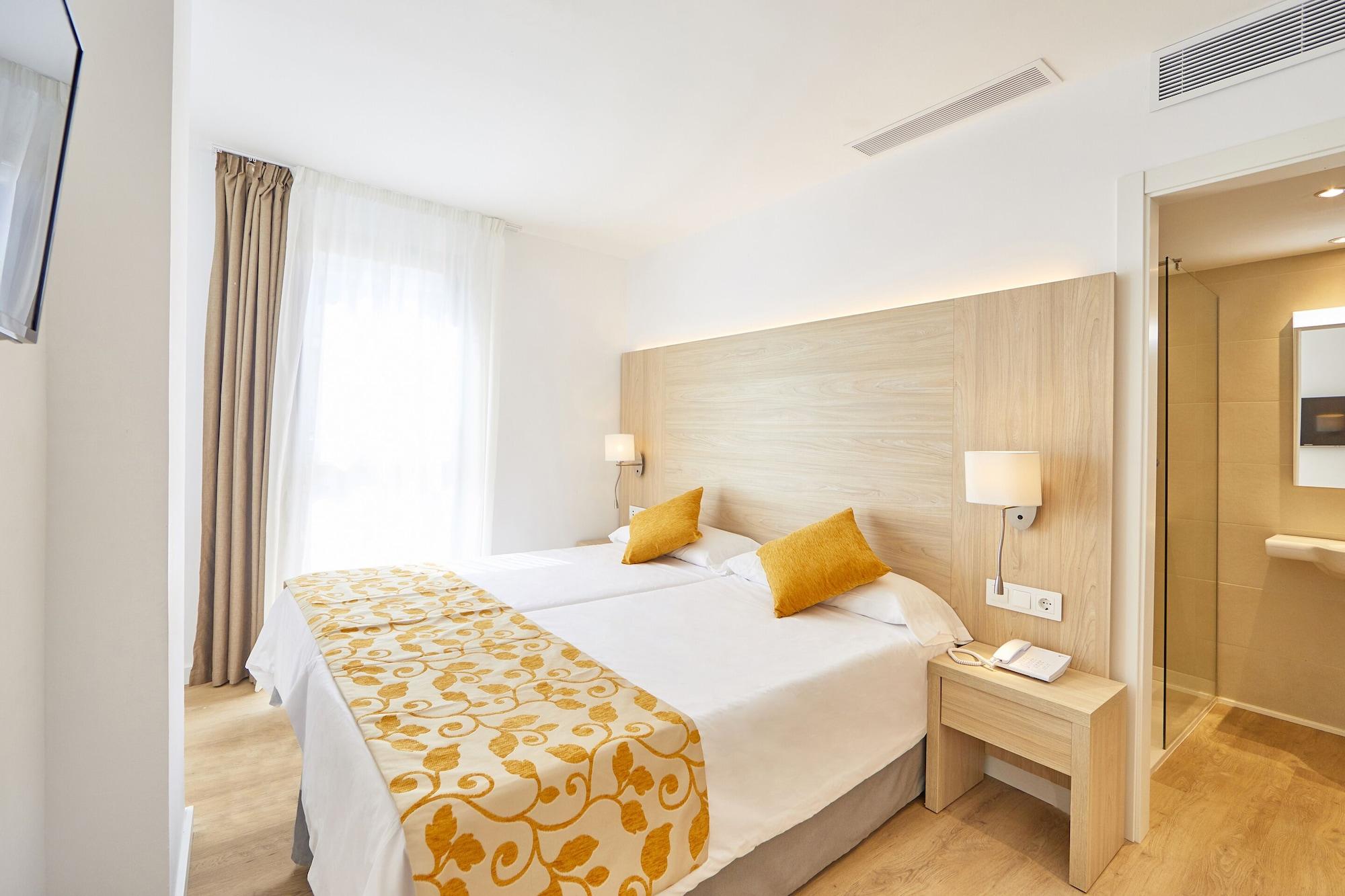 Hotel Ilusion Moreyo - Adults Only Кала Бона Экстерьер фото